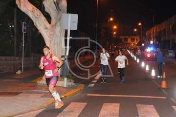 Telde se engancha al amor con su carrera nocturna (Foto TA)